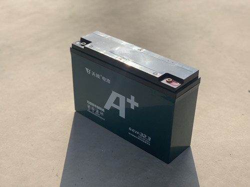 Electric motorcycle battery