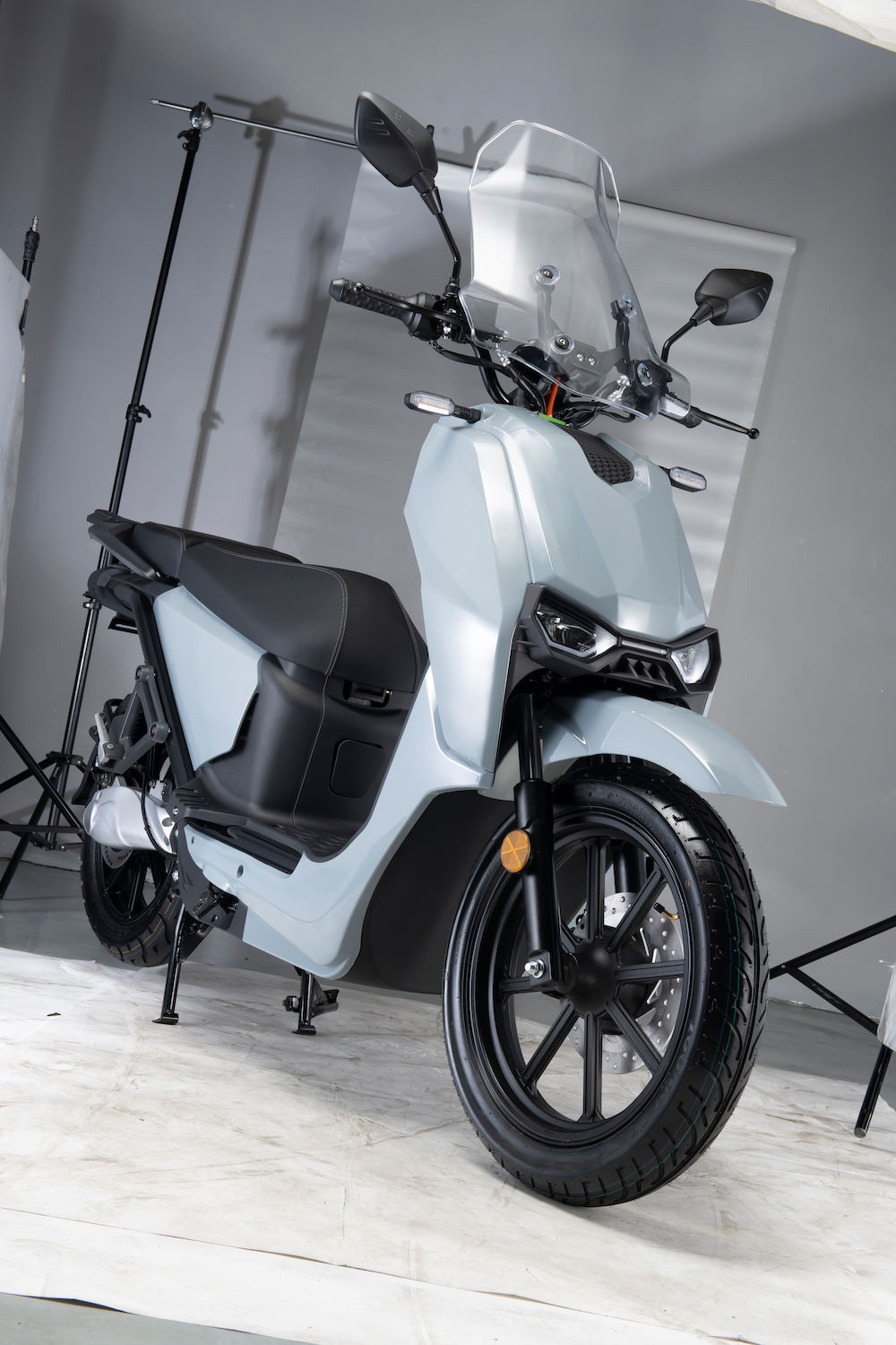 KN4 Electric Motorcycle Scooter