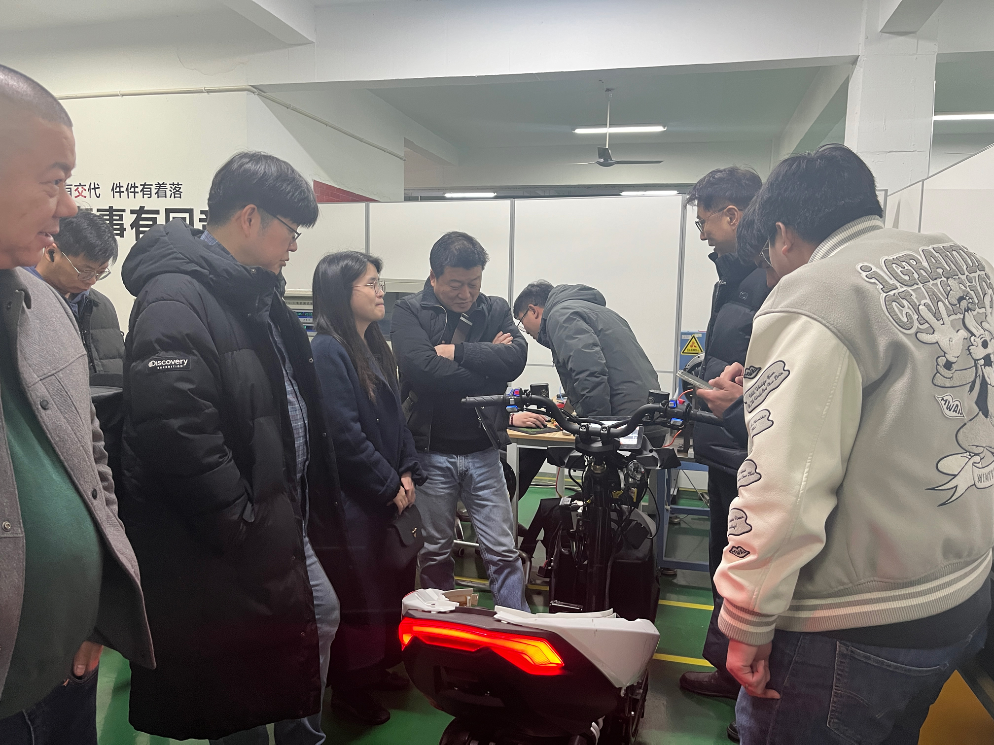 Kingche Collaborates with South Korean Client for Smart Electric Vehicle Development